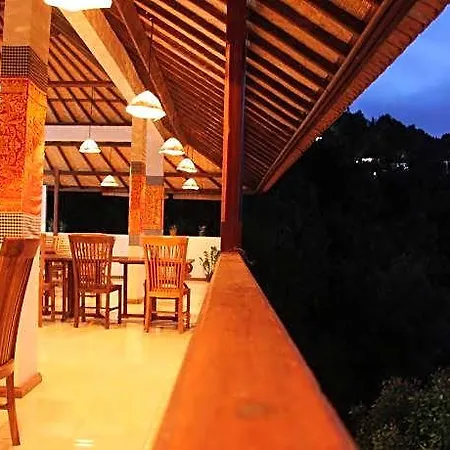 Munduk Sari Garden Villa